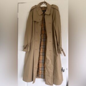 Authentic Vintage Burberry trench coat.